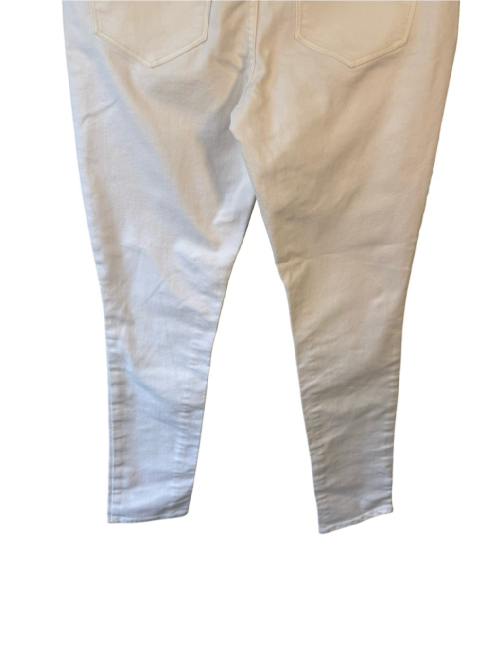 Old Navy White The Diva Skinny Jeans Stretch Denim Size 8 Vacation Coastal - Picture 14 of 14